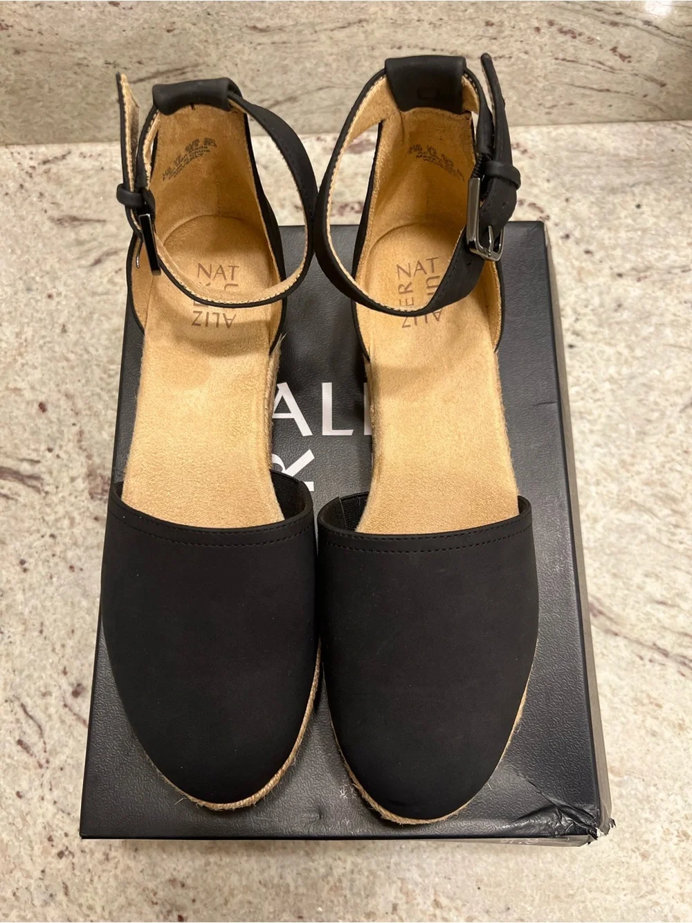 NWT Naturalizer Waverly Black Espadrille Platform Sandals Sz 8.5